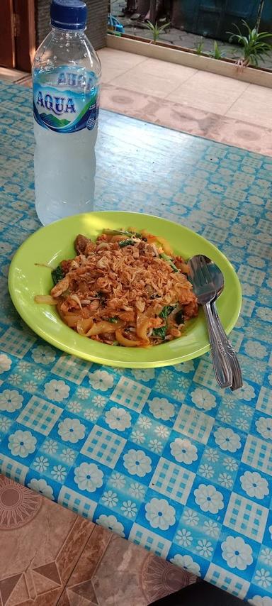 MIE AYAM PUPUT