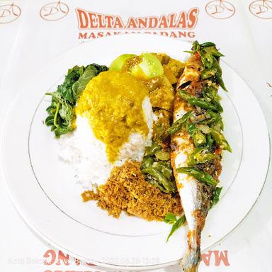 RUMAH MAKAN DELTA ANDALAS