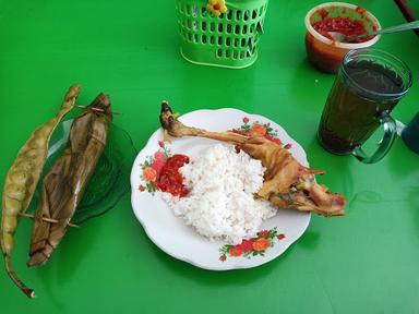 RUMAH MAKAN HIJAU