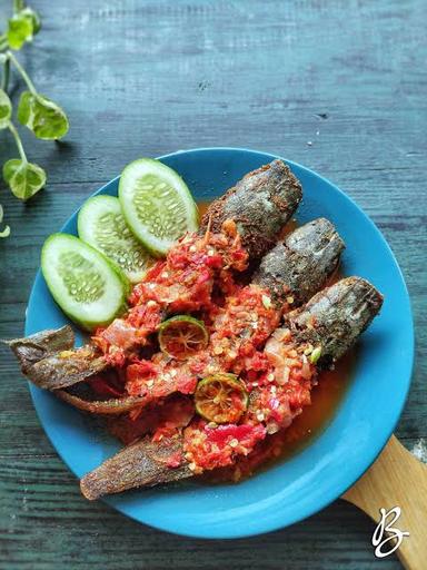 SAMBEL RATU ULEK DADAKAN