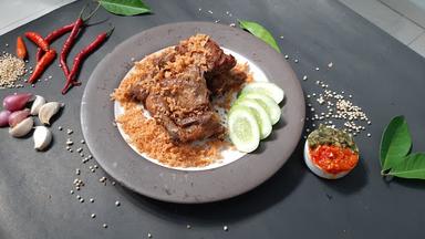 AYAM GORENG TULANG LUNAK MANG ATOK