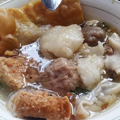 BAKSO MALANG UTY NARTI