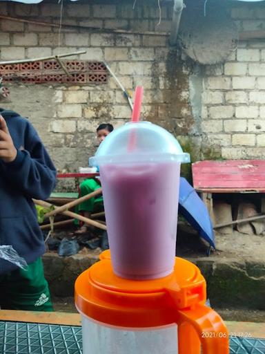 WARUNG SEBLAK DAN LUMPIA BASAH (MANG KAKAK)