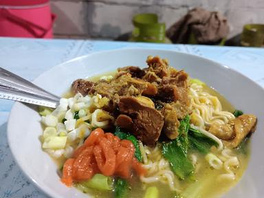 WARUNG BAKSO TAHU BU SURIPAH