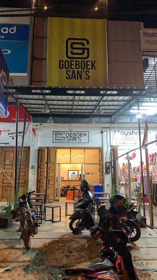 GOEBOEK SAN'S UTAMA