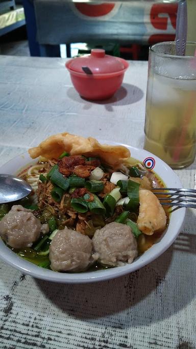 BAKSO SOTO PAK GINO