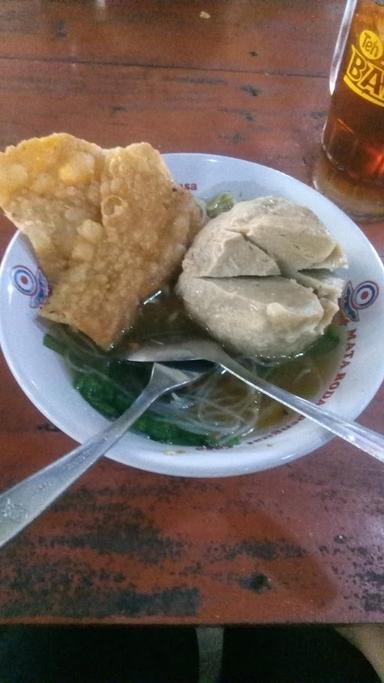 MIE AYAM, BAKSO, & SOTO PASTI MAREM