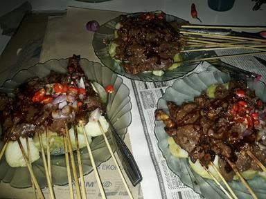 SATE AYAM ASLI MADURA CAK ADAM