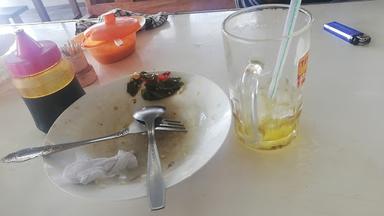 WARUNG MAKAN BU KHUZNUL