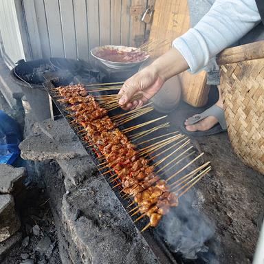 WARUNG SATE DIAH