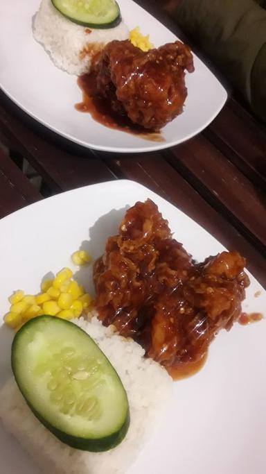 ANGKRINGAN AYAM JUDESSST