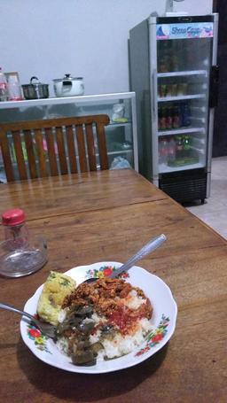 Photo's Warung Makan Bu Marli