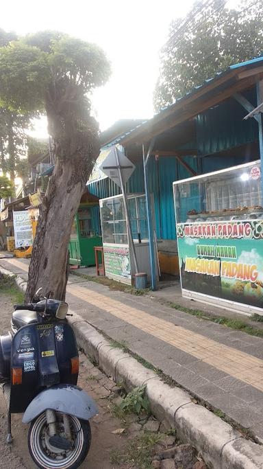 WARUNG MAKAN PADANG NUMANI