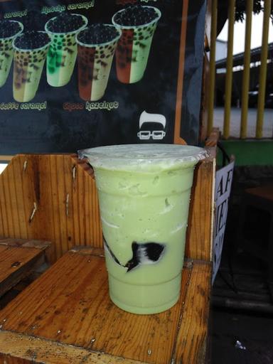 BUBBLE TEA BU NEKA DEPAN JATI MOTOR STEAM