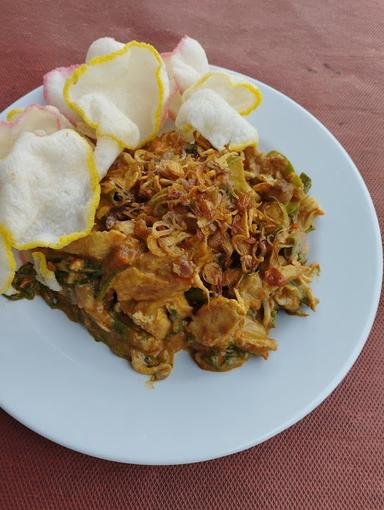 GADO GADO BONSAY