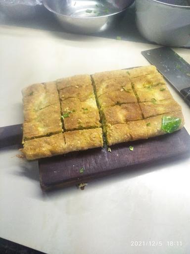 MARTABAK SINAR BANGKA SELAPAJANG