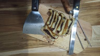 MARTABAK N ROTI BAKAR KANG RIYADH