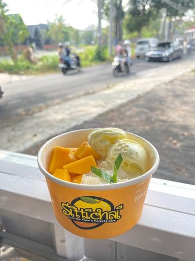 SITTICHAI THAILAND FOOD & MANGOS CAFE