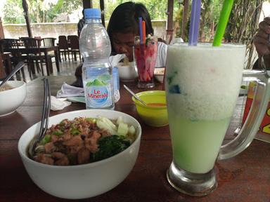 BAKSO, MIE AYAM SAPI & SOTO OMAH PALGADING RESTO