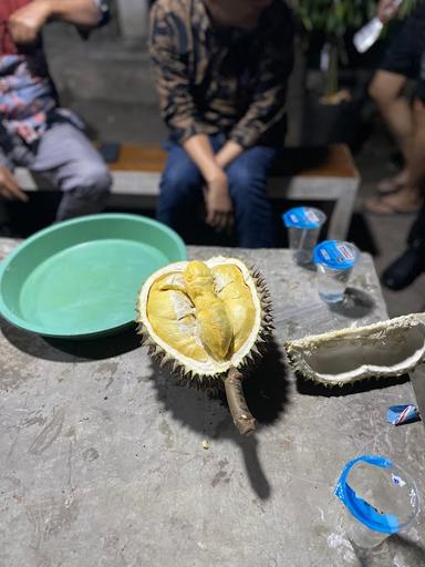 BRONJONG DURIAN