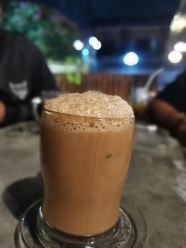 KEDAI LOKALTI PERDAMAIAN