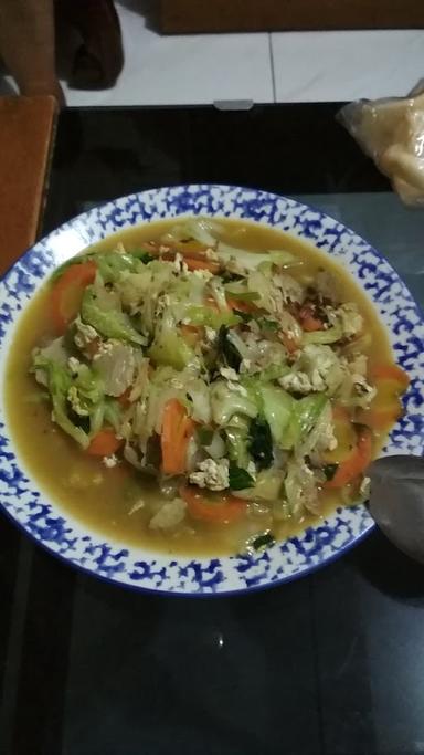 MIE DAN NASI GORENG PAK UMUM