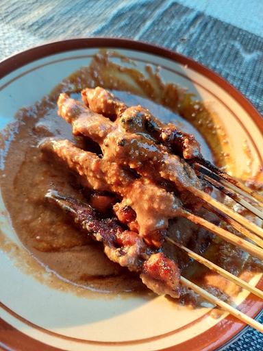 SATE AYAM & KAMBING CAK ALI MADURA ASLI