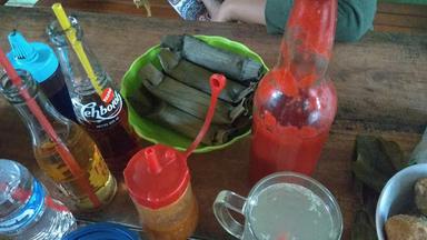 BAKSO & MIE AYAM PALA'AN