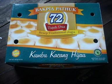 BAKPIA PATHUK 72 (꧋ꦧꦏꦥꦪꦥꦛꦏ꧇꧗꧒꧇)