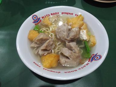 BAKSO URAT & TELUR PUYUH PAK DJONI