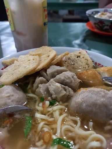 BAKSO URAT & TELUR PUYUH PAK DJONI