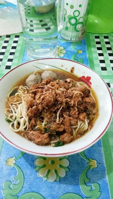 MIE AYAM & SOTO PAK BUDI 234