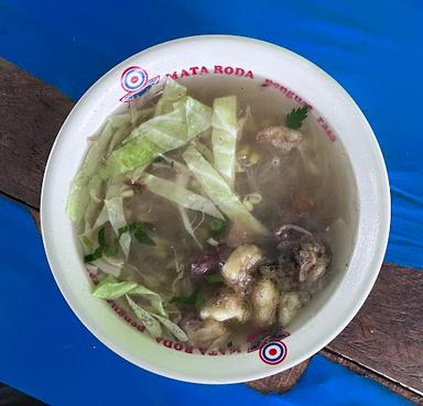 SOTO DAGING SAPI MBAH KATIM (PAK TO'AT)