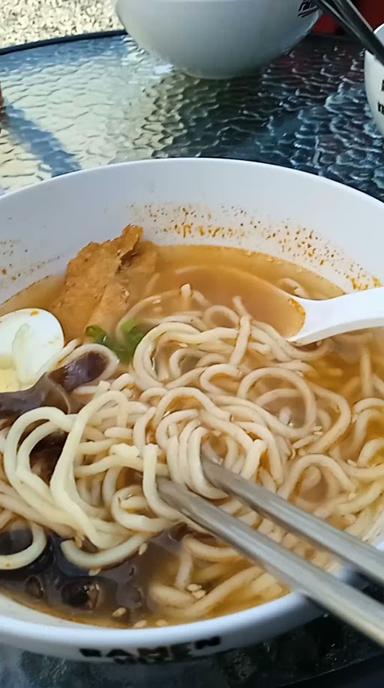 WAROENK RAMEN NGANJUK