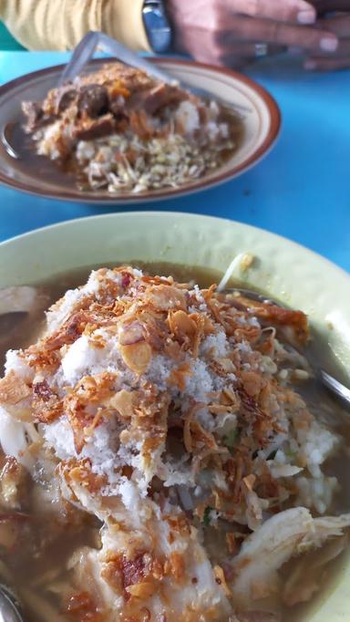 WARUNG SOTO & RAWON LAMONGAN