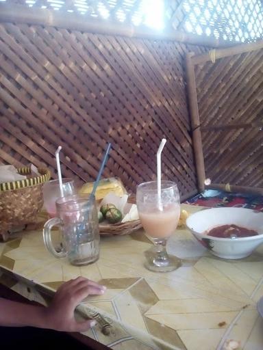 RUMAH MAKAN & PEMANCINGAN PRENJAK