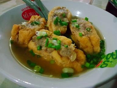 BAKSO TELUR PUYUH RIDHO