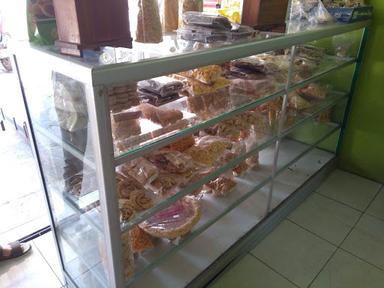 BAKPIA PATHOK GEMILANG