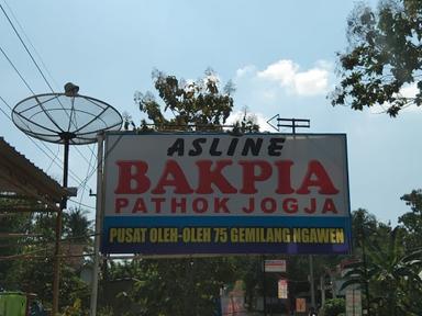 BAKPIA PATHOK GEMILANG