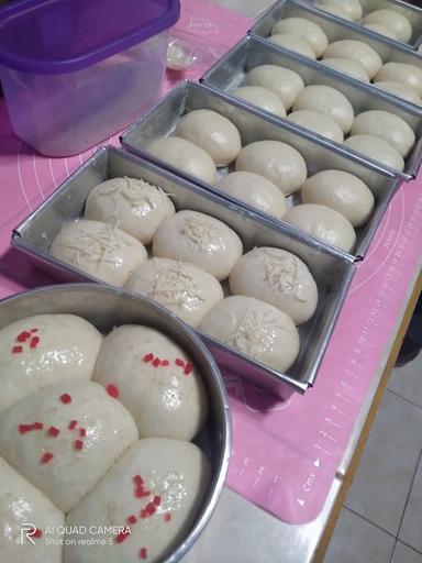 MAMA ZEE COOKIES * ROTI KERING