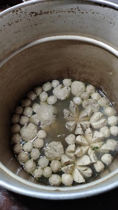 BAKSO PAK UMAR