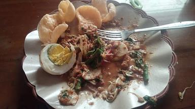 LOTEK & GADO-GADO JOGJA