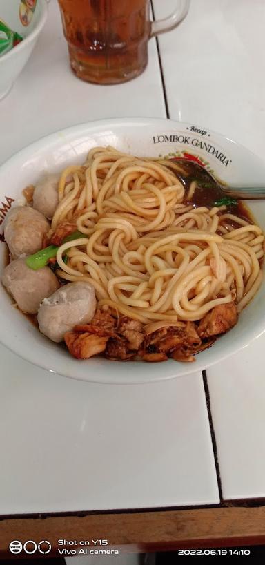 MIE AYAM BAKSO BAROKAH