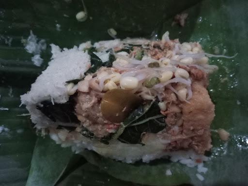 NASI GUDANGAN BUBUR LETHOK BU ISWARI