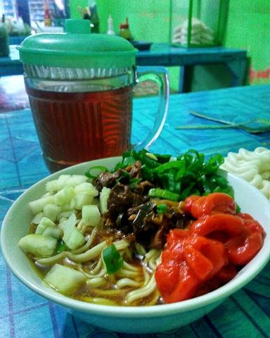 WARUNG MAKAN MAS DAR