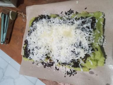 KUE PANCONG DKI SAWAHAN