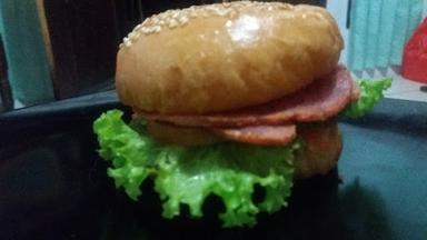 BURGER ENAK MURAH