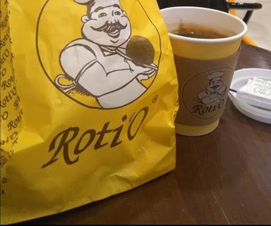 ROTI'O ADI SUMARMO AIRPORT