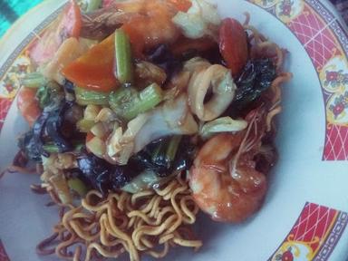 MUMER SEAFOOD CHINESEFOOD HALAL