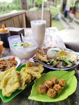 Photo's Joglo Bakso Pikul Enak